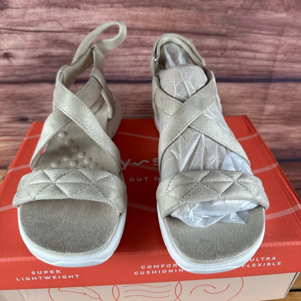 NIB Easy Spirit women’s sandals size 10M - Picture 5 of 6